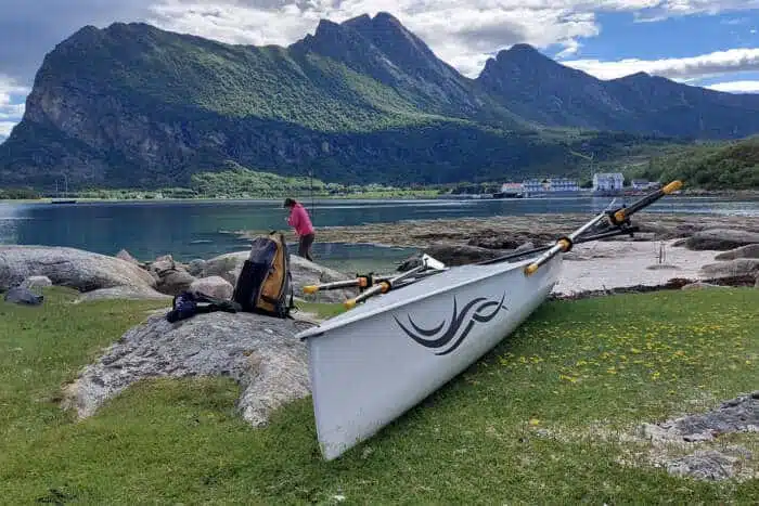 Liteboat tour rowing boat Northern Norway